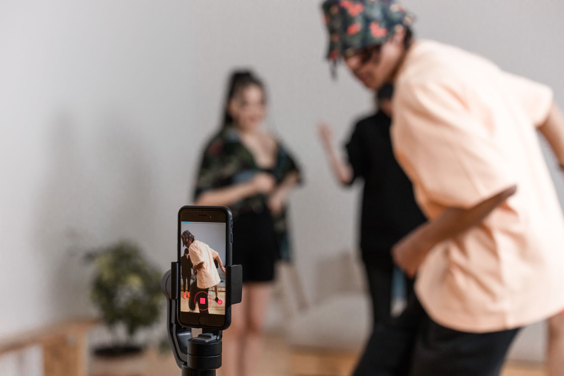 The TikTok Musical Graveyard: Why Viral Songs Die in Three Weeks and Artists Can't Build Careers on Them Anymore