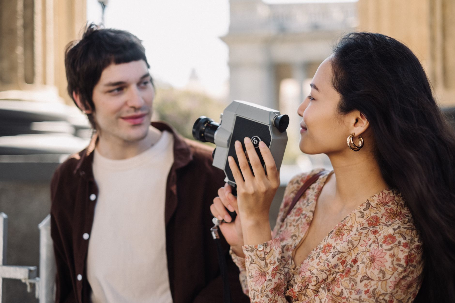 The Candid Era: Why Celebrities Are Posting Untagged Photos of Each Other and Killing the Finsta