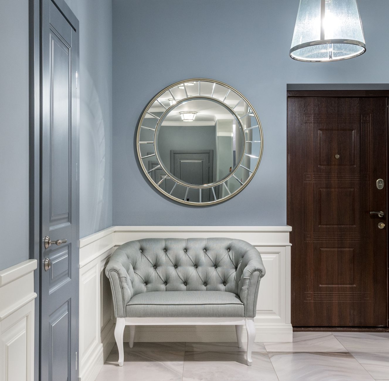 The Entryway Has Replaced the Living Room as the Most Expensive Square Footage