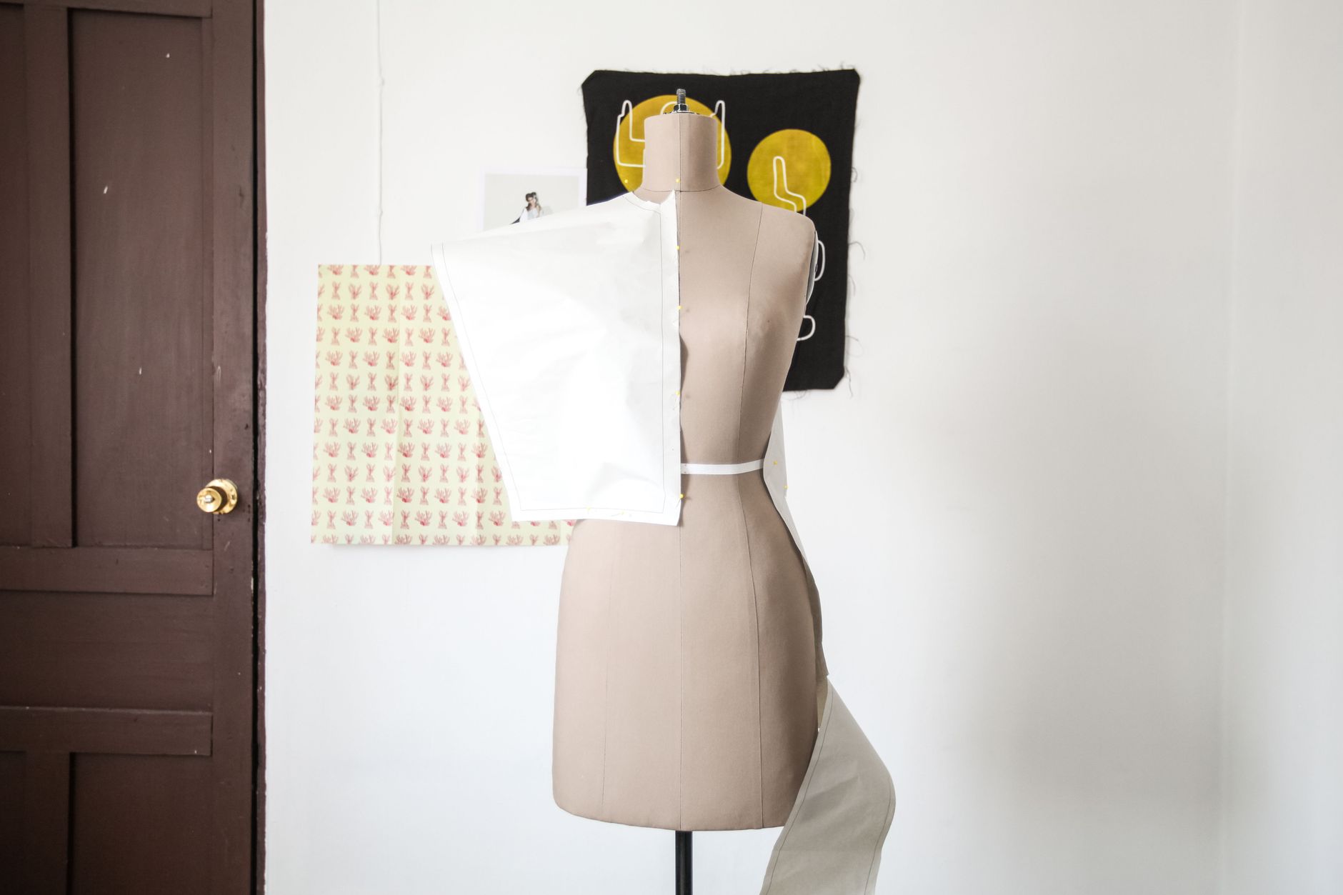 The Shoulder Pad Stopped Being Retro and Started Being Literal: When Structure Became Visible and Unsubtle