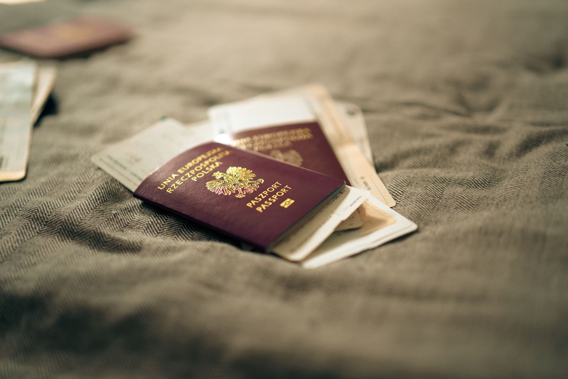 Visa Runs as Lifestyle Design: How a Generation Turned Immigration Loopholes Into Permanent Travel Strategy